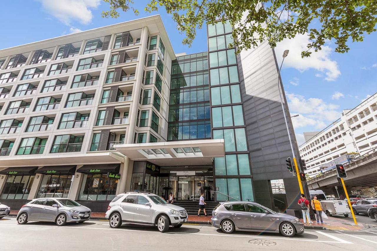 Stunning & Spacious Haven On The Waterfront! Auckland Exteriör bild